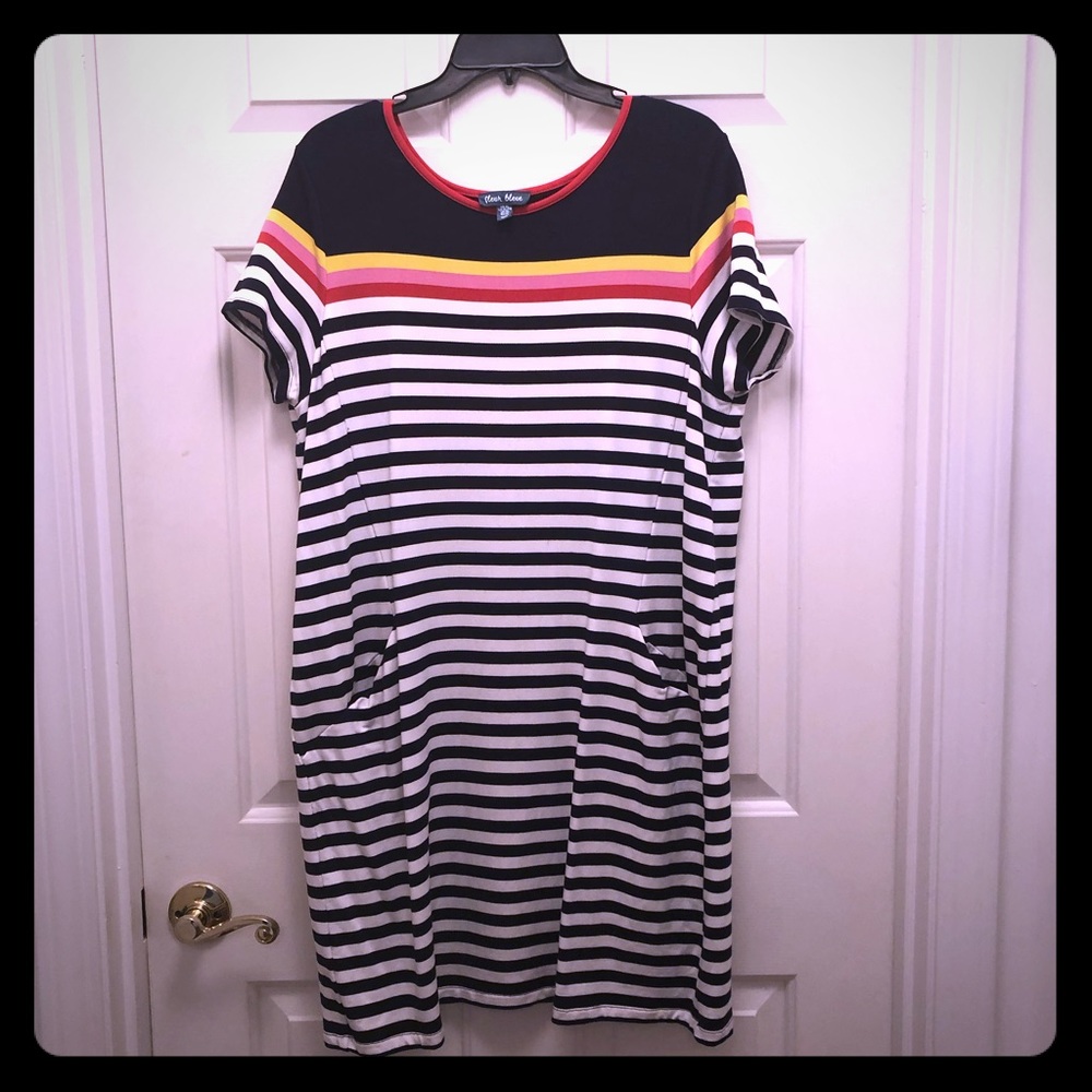 XL Fleur Bleu Cotton navy and stripes. Hits knee